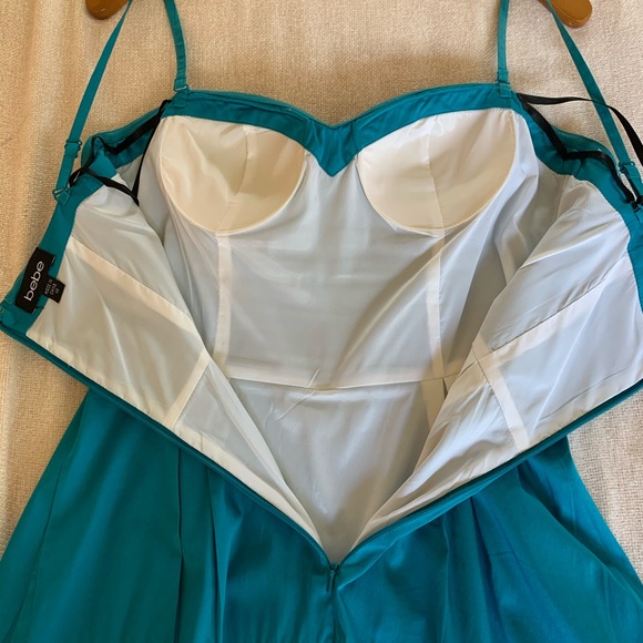 bebe turquoise with white stripe Sweetheart dress - Picture 7 of 8